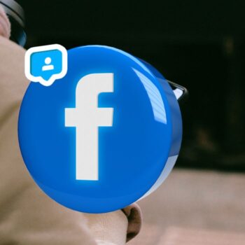 Akun Facebook Tua